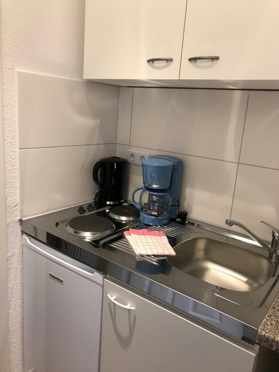 Kleine Moewe Lejlighedshotel Neßmersiel Eksteriør billede